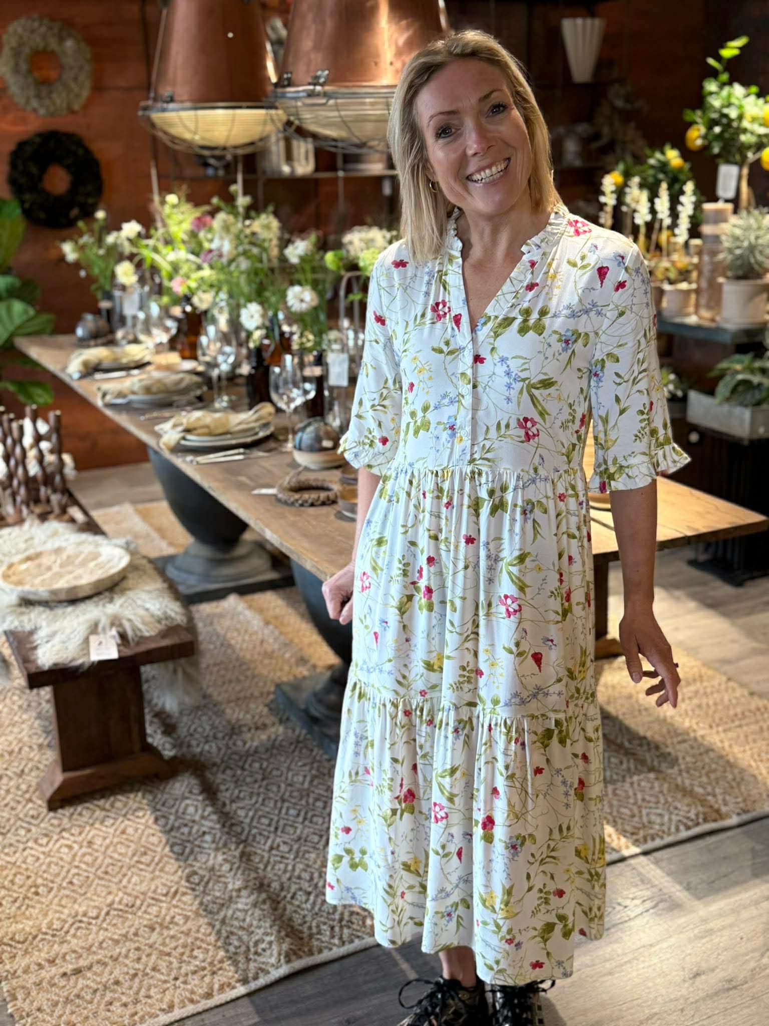 VMEASY Long Dress - Snow White